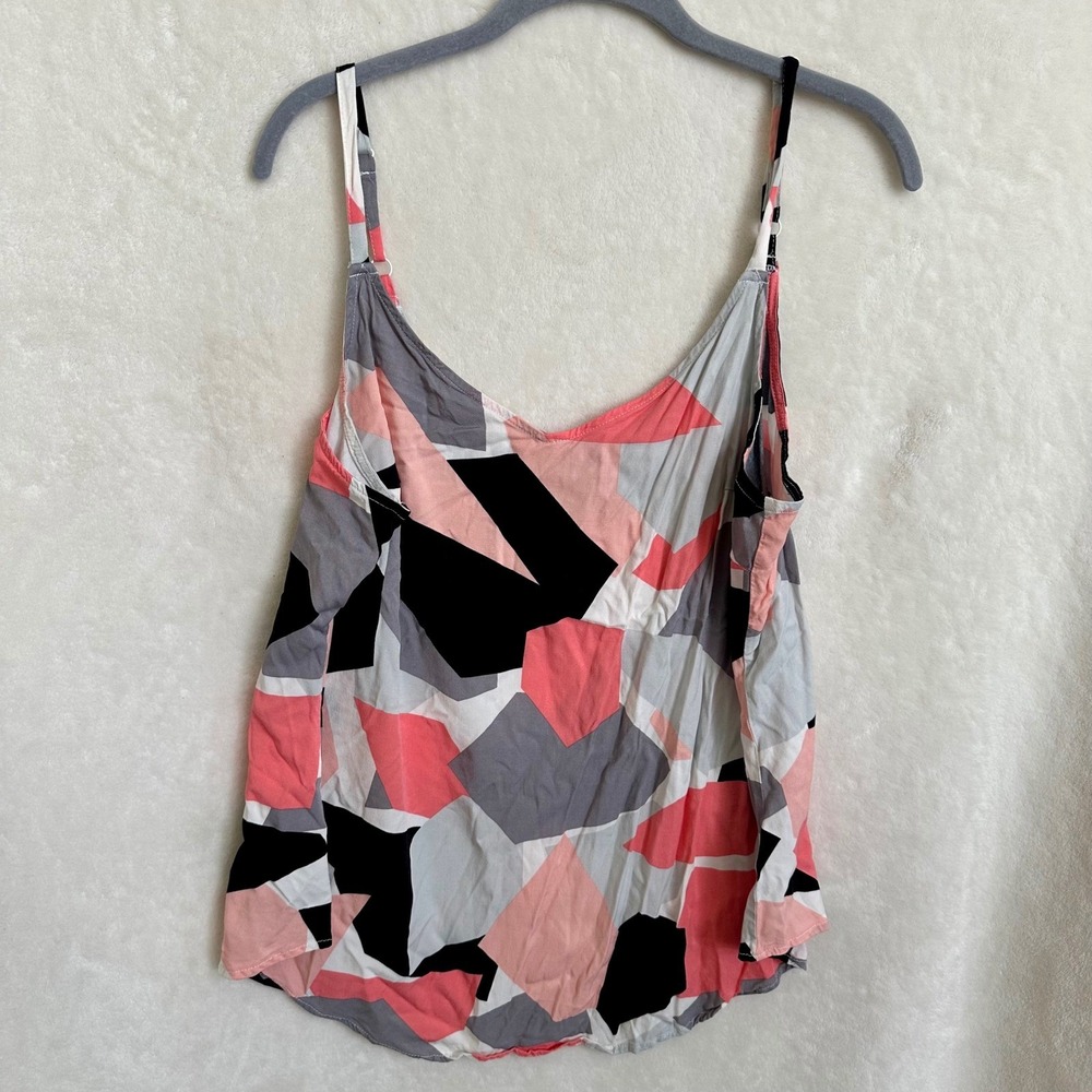 Torrid Ava Geometric Color Block‎ Cami Tank Top V-Neck Size 1 / 1X